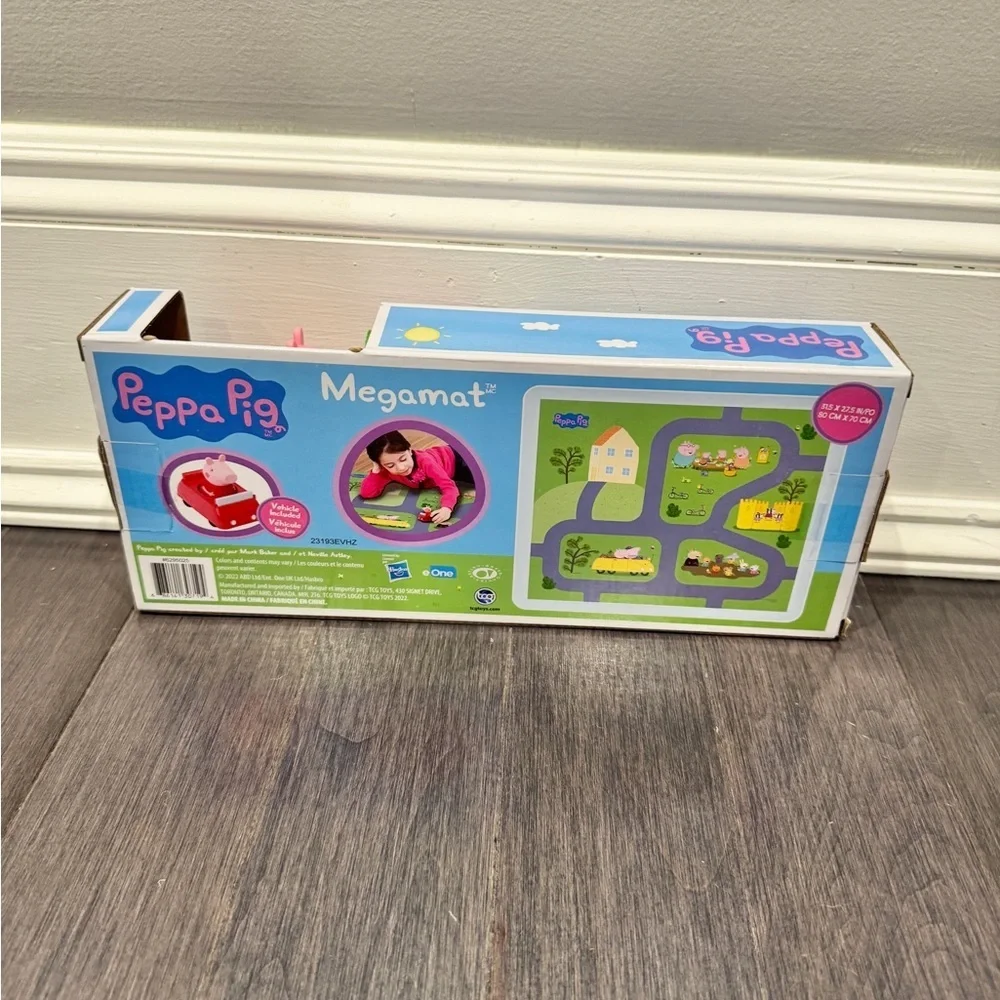 NWT Peppa Pig Megamat Car Playset - Blue and Green Girls Boys Kids Toddler